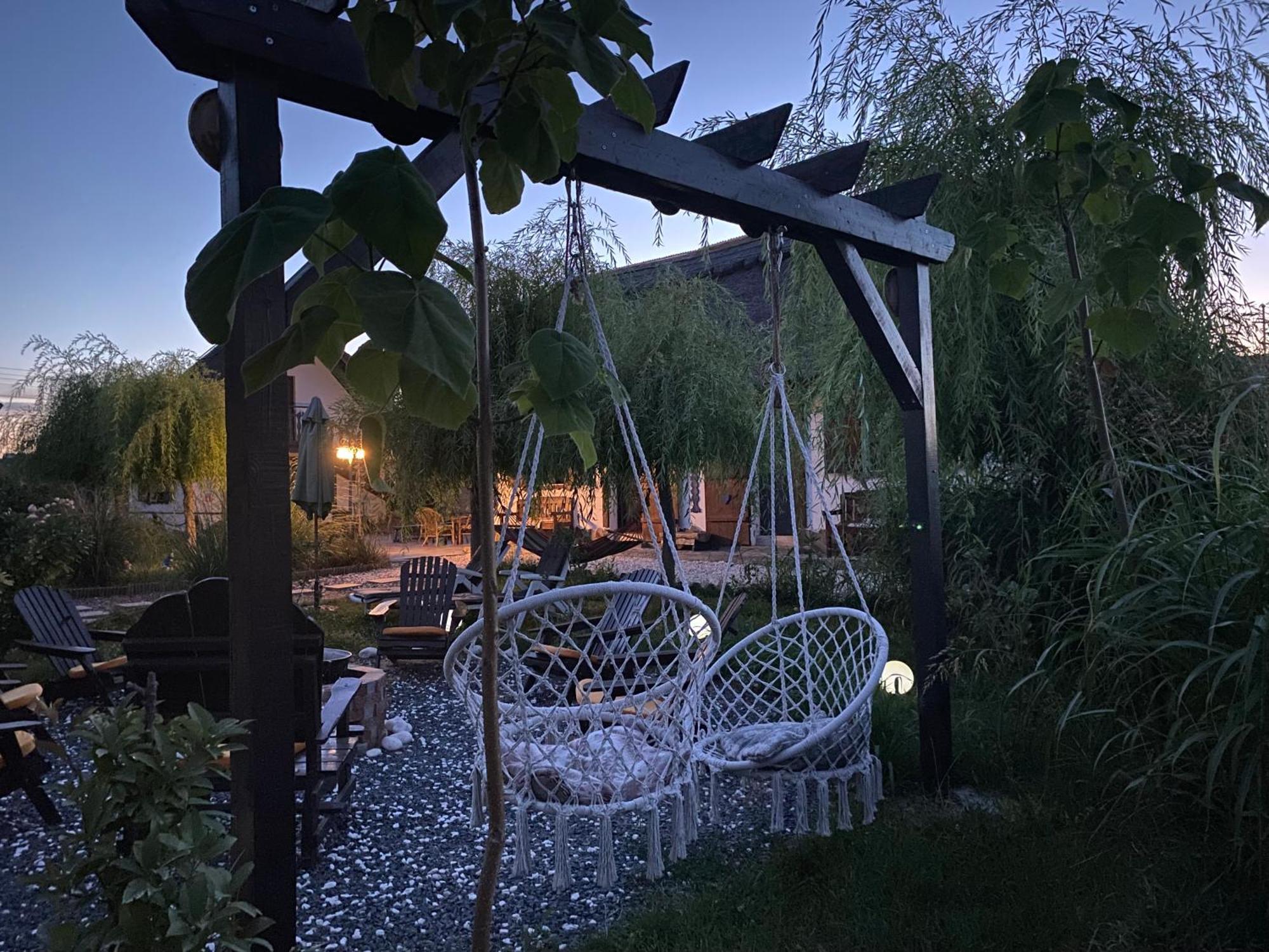 Casa Soarelui Hotel Murighiol Ngoại thất bức ảnh