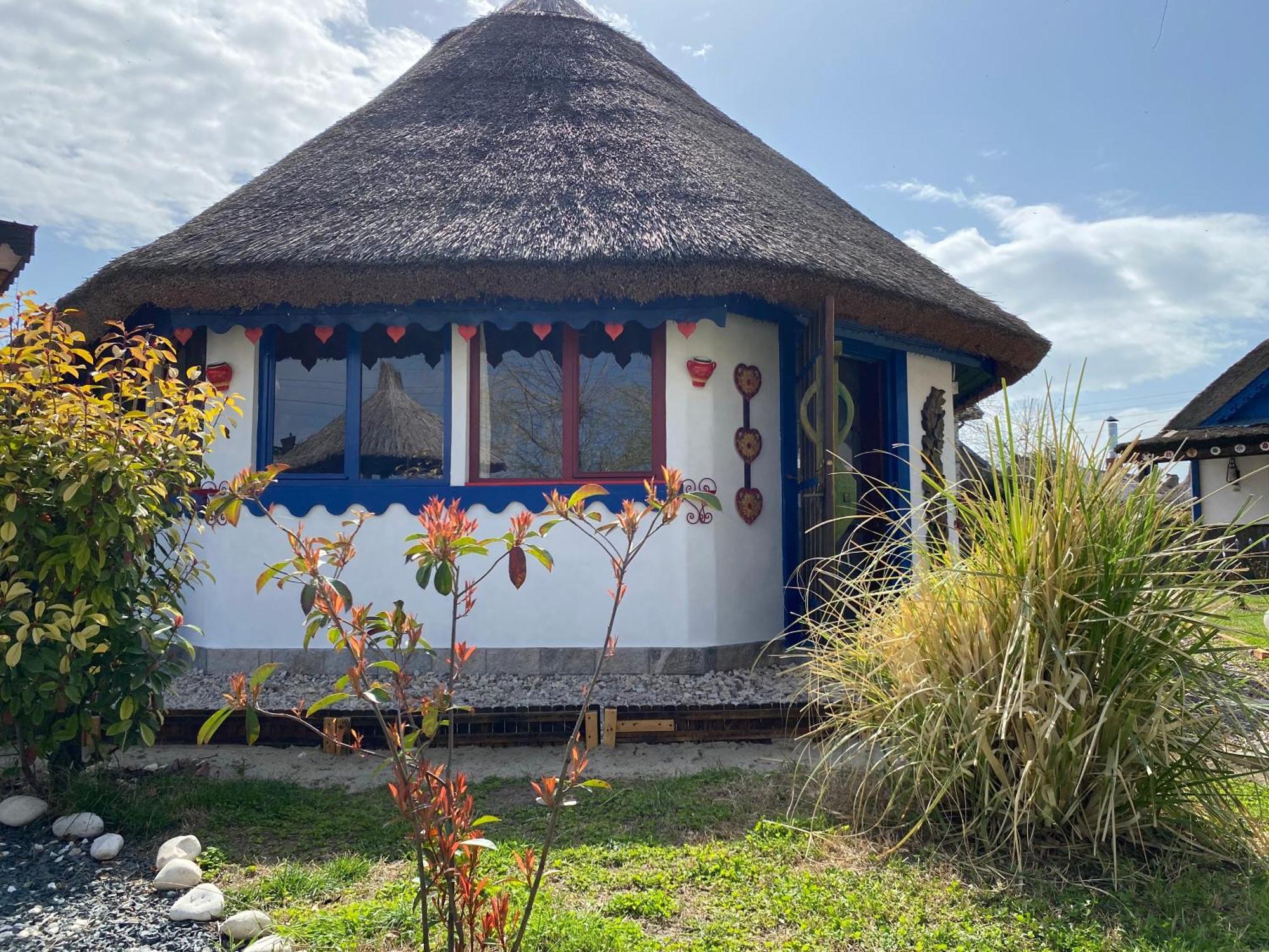 Casa Soarelui Hotel Murighiol Ngoại thất bức ảnh